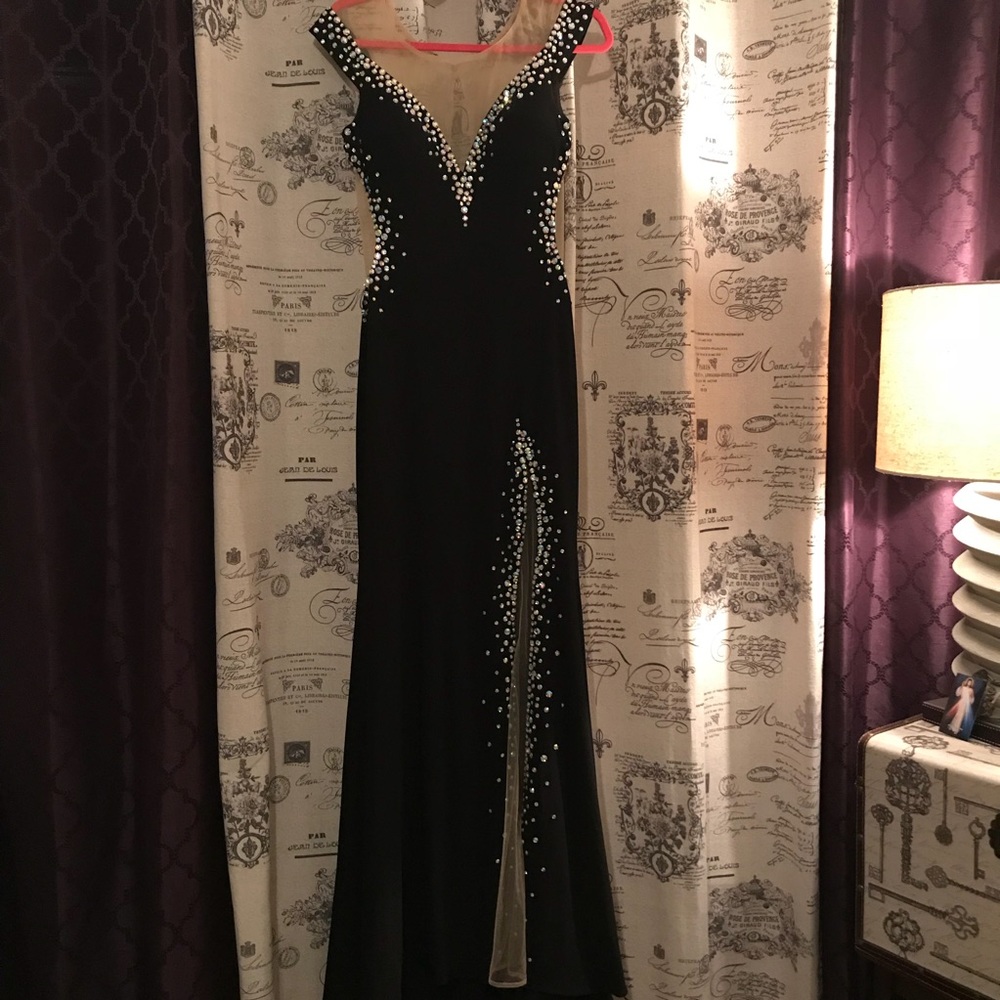 Black Prom Dress